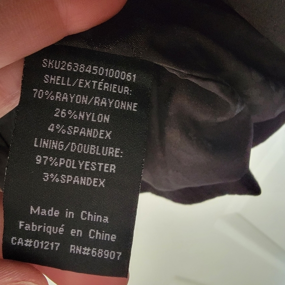 Suzy shier blazer, black, size XL - Picture 4 of 4